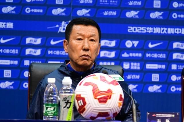 赛后发表不负责任评论，泰山主帅遭禁赛1一场罚款1万元的简单介绍